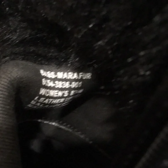 EUC Bass Mara Fur Waterproof Leather Boots Black Size 8.5 - Picture 9 of 10